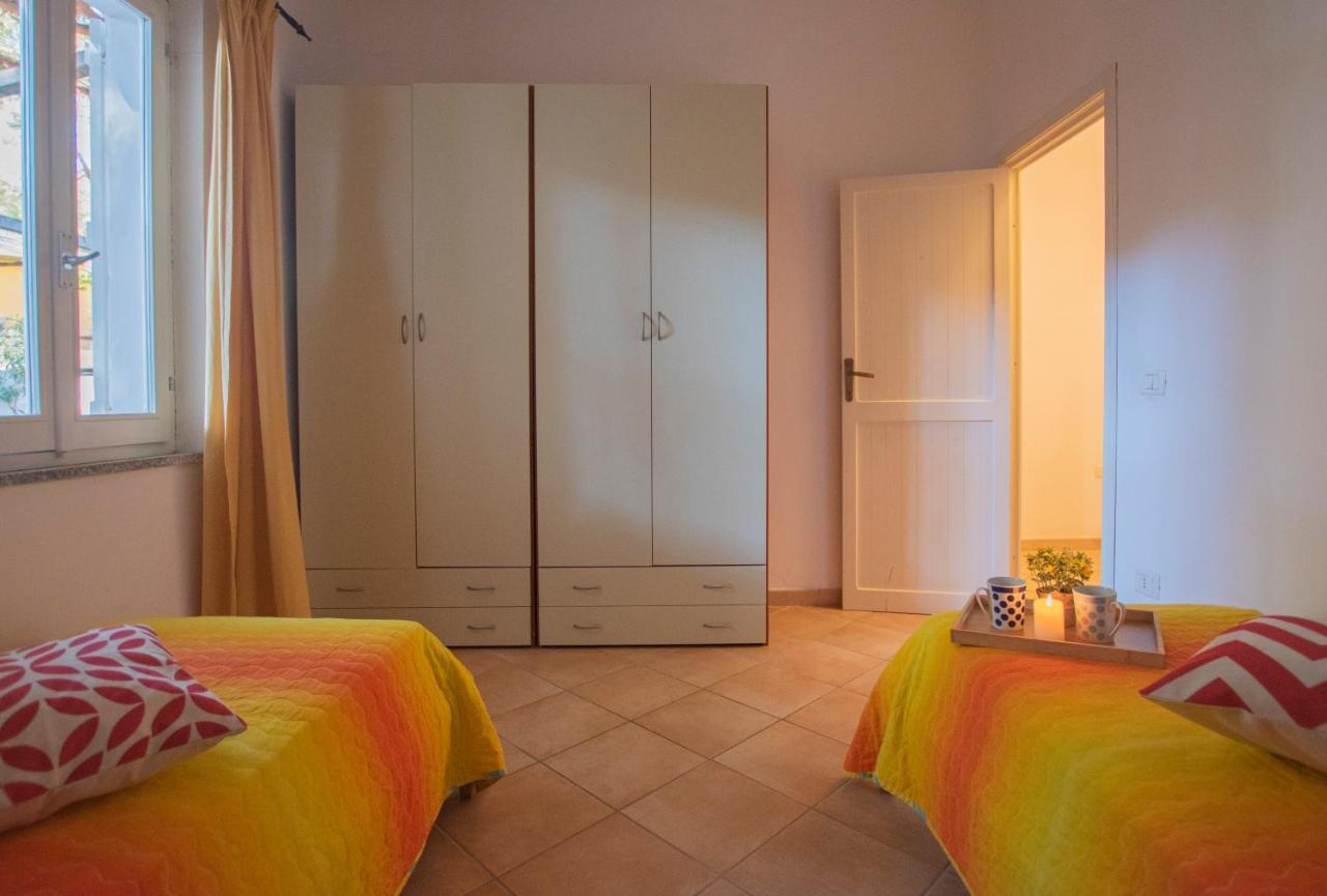 Villa Eucalipto Valledoria  Eksteriør billede